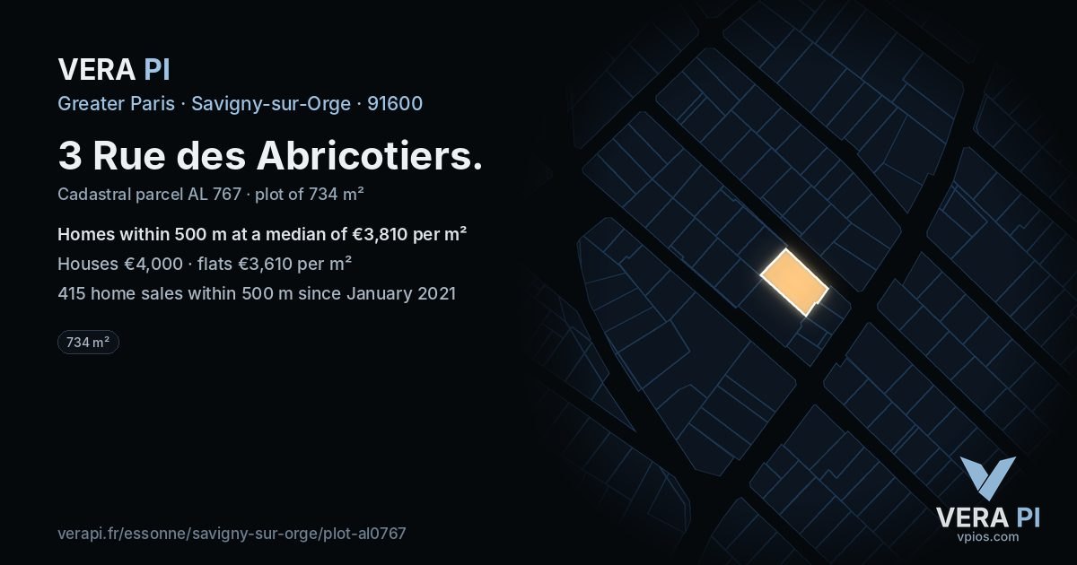 3 Rue des Abricotiers, Savigny-sur-Orge at night – the plot lit, the parcels around coloured by the prices near them