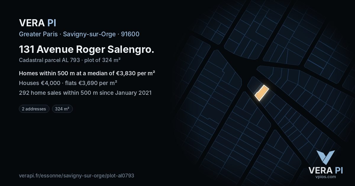 131 Avenue Roger Salengro, Savigny-sur-Orge at night – the plot lit, the parcels around coloured by the prices near them