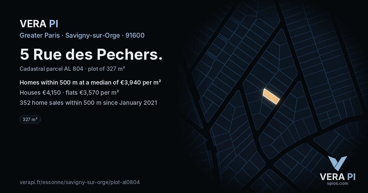 5 Rue des Pechers, Savigny-sur-Orge at night – the plot lit, the parcels around coloured by the prices near them