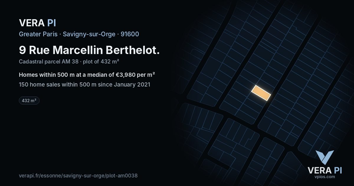 9 Rue Marcellin Berthelot, Savigny-sur-Orge at night – the plot lit, the parcels around coloured by the prices near them