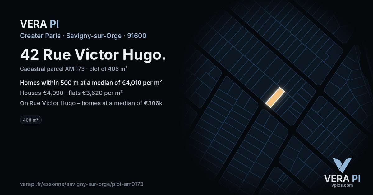 42 Rue Victor Hugo, Savigny-sur-Orge at night – the plot lit, the parcels around coloured by the prices near them