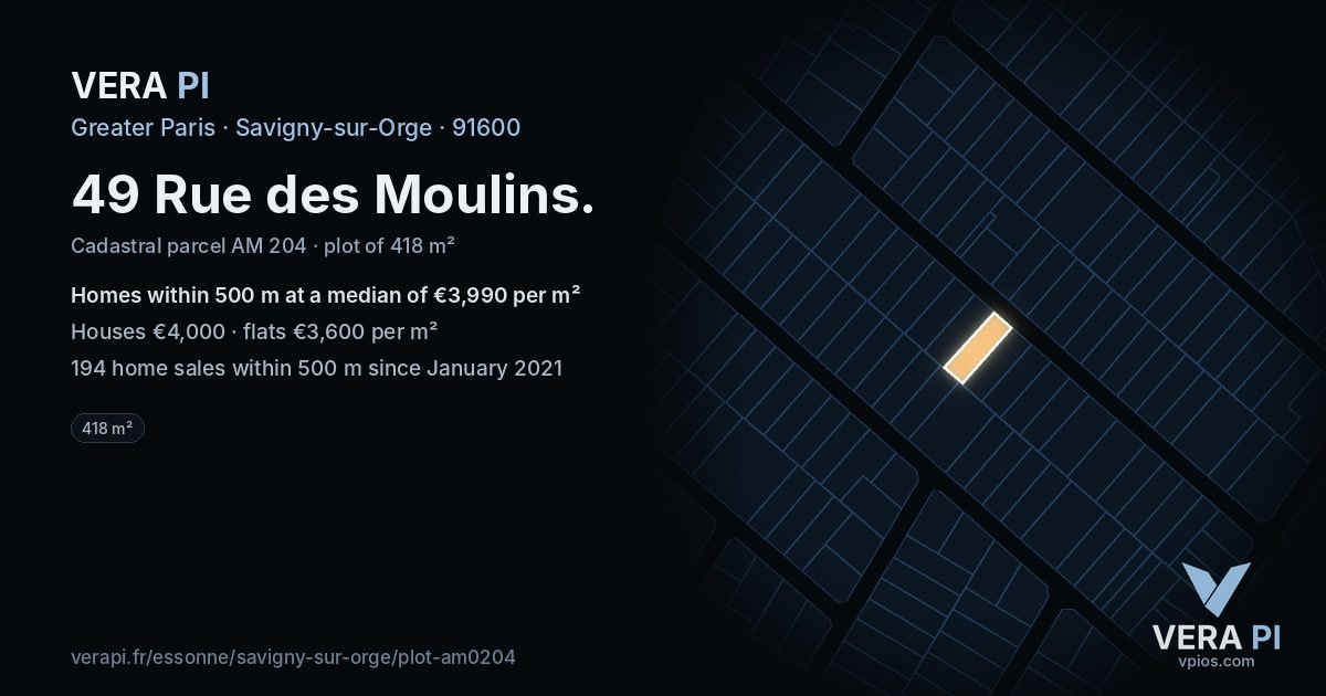 49 Rue des Moulins, Savigny-sur-Orge at night – the plot lit, the parcels around coloured by the prices near them