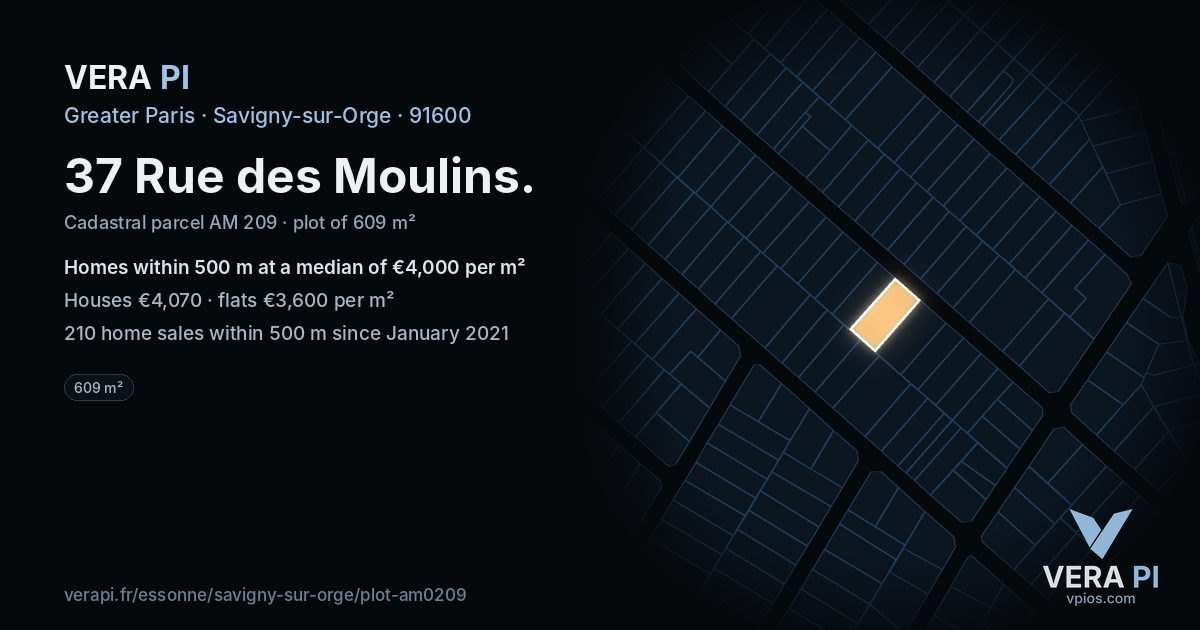 37 Rue des Moulins, Savigny-sur-Orge at night – the plot lit, the parcels around coloured by the prices near them