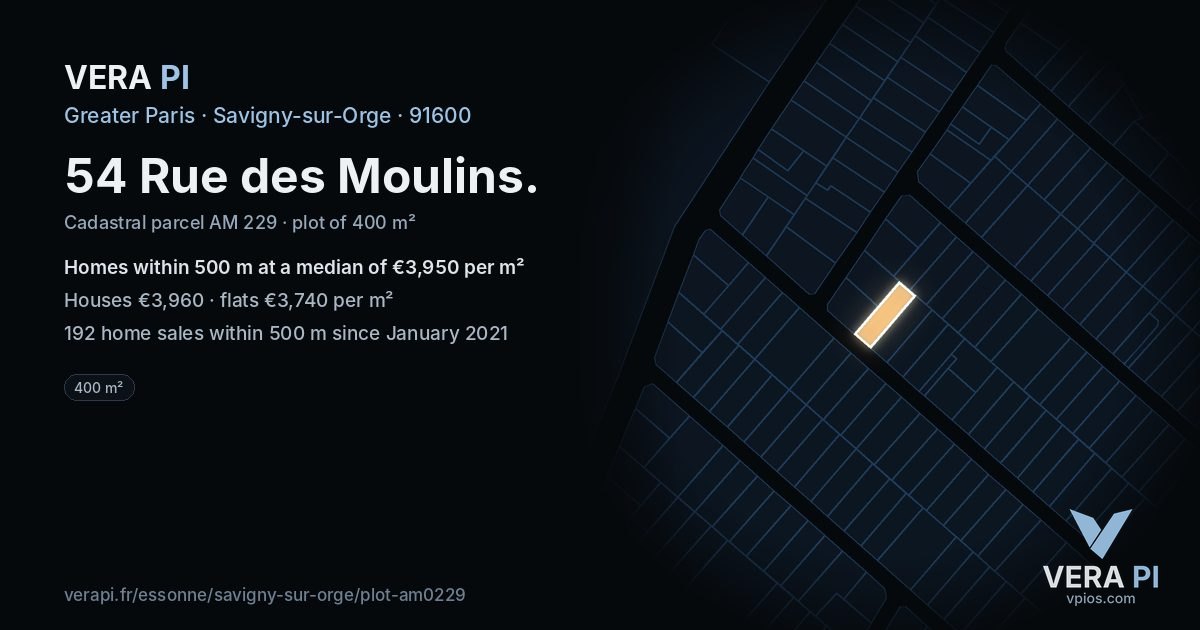 54 Rue des Moulins, Savigny-sur-Orge at night – the plot lit, the parcels around coloured by the prices near them