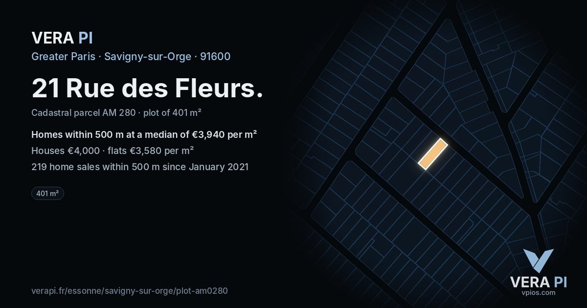 21 Rue des Fleurs, Savigny-sur-Orge at night – the plot lit, the parcels around coloured by the prices near them