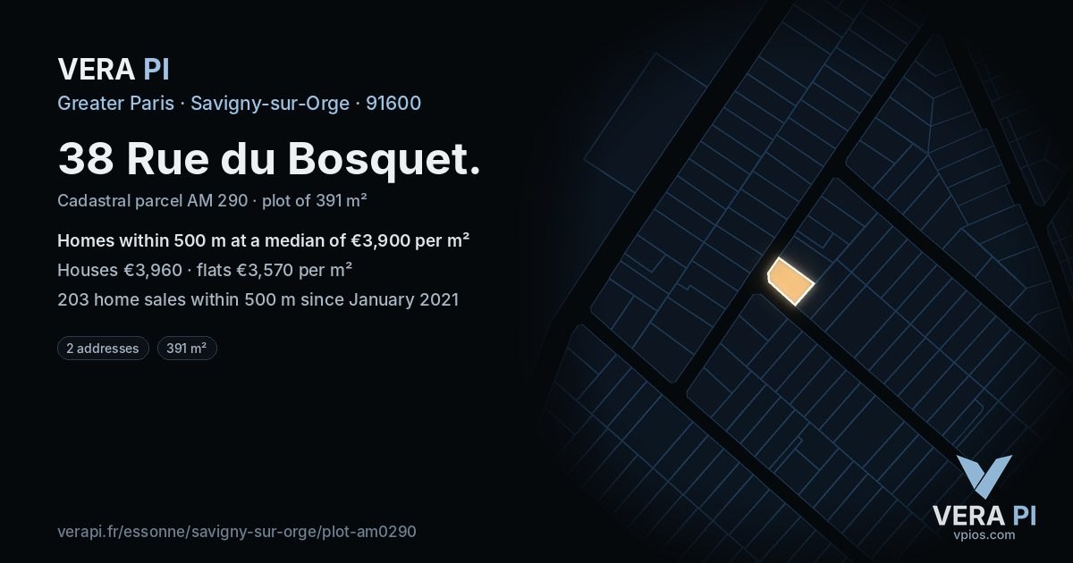 38 Rue du Bosquet, Savigny-sur-Orge at night – the plot lit, the parcels around coloured by the prices near them