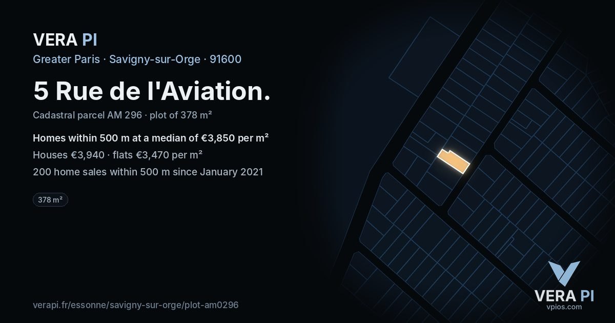5 Rue de l'Aviation, Savigny-sur-Orge at night – the plot lit, the parcels around coloured by the prices near them