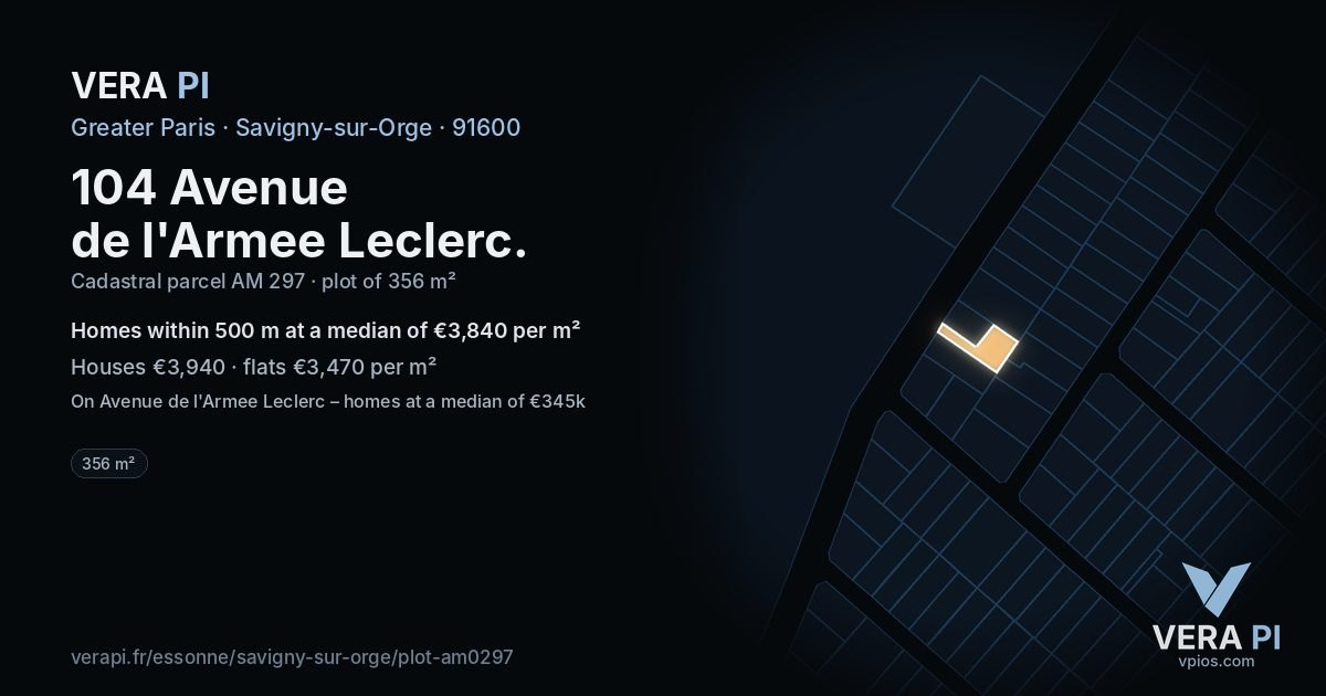 104 Avenue de l'Armee Leclerc, Savigny-sur-Orge at night – the plot lit, the parcels around coloured by the prices near them