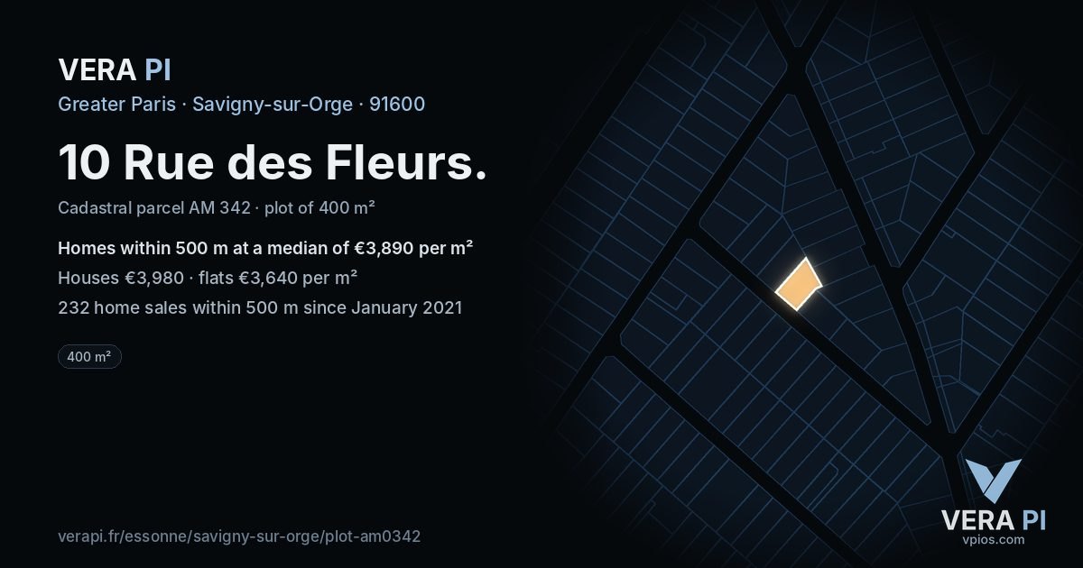 10 Rue des Fleurs, Savigny-sur-Orge at night – the plot lit, the parcels around coloured by the prices near them
