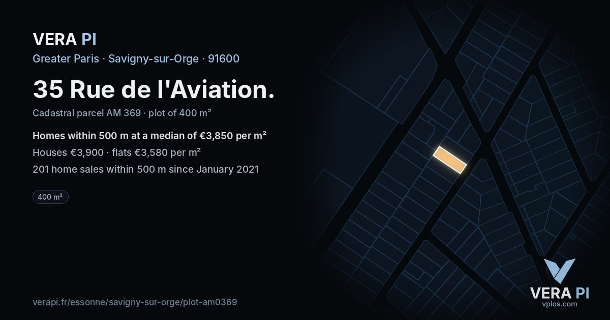 35 Rue de l'Aviation, Savigny-sur-Orge at night – the plot lit, the parcels around coloured by the prices near them