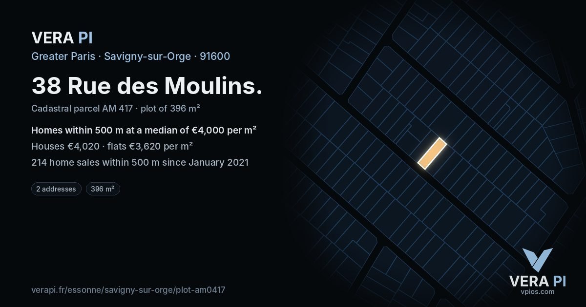 38 Rue des Moulins, Savigny-sur-Orge at night – the plot lit, the parcels around coloured by the prices near them