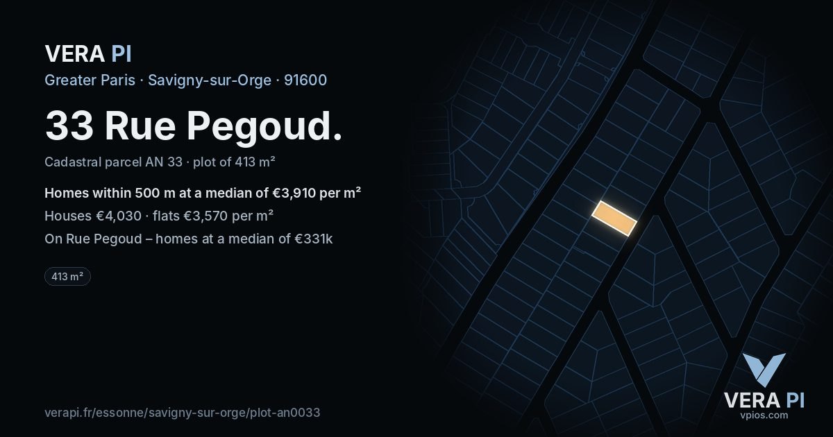 33 Rue Pegoud, Savigny-sur-Orge at night – the plot lit, the parcels around coloured by the prices near them