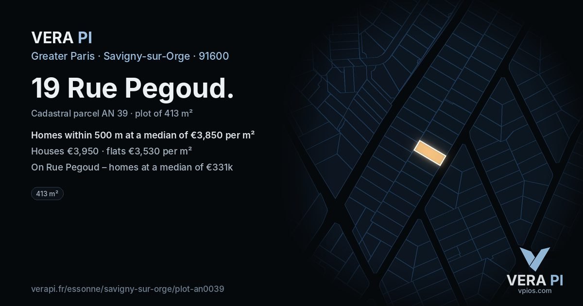 19 Rue Pegoud, Savigny-sur-Orge at night – the plot lit, the parcels around coloured by the prices near them
