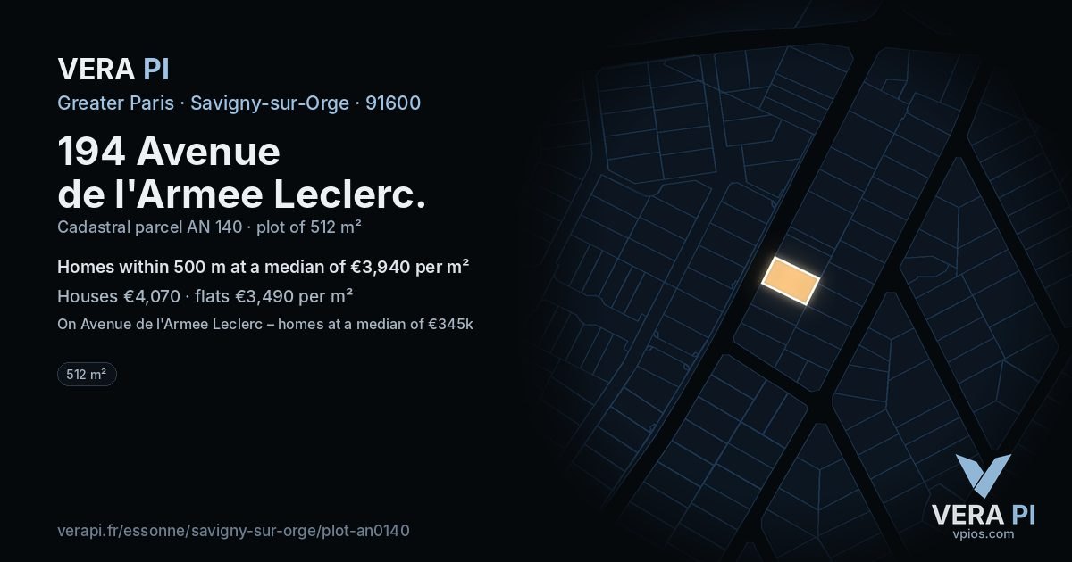 194 Avenue de l'Armee Leclerc, Savigny-sur-Orge at night – the plot lit, the parcels around coloured by the prices near them