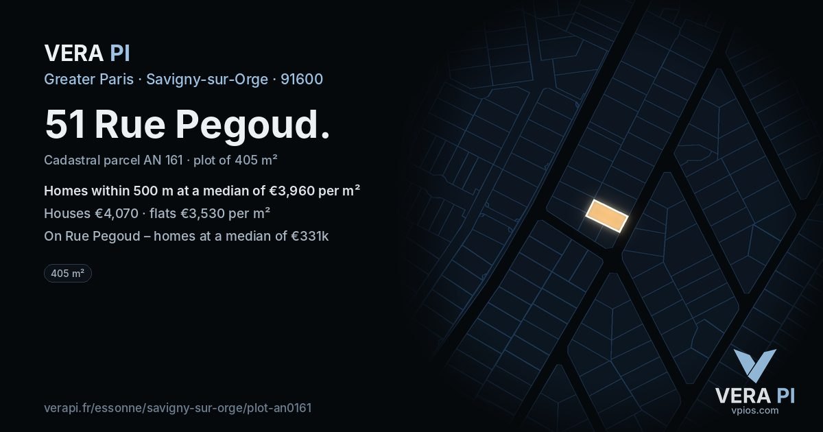 51 Rue Pegoud, Savigny-sur-Orge at night – the plot lit, the parcels around coloured by the prices near them