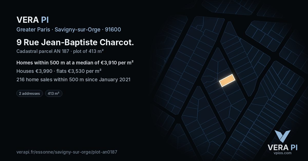 9 Rue Jean-Baptiste Charcot, Savigny-sur-Orge at night – the plot lit, the parcels around coloured by the prices near them