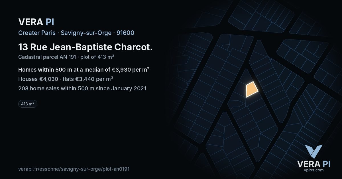 13 Rue Jean-Baptiste Charcot, Savigny-sur-Orge at night – the plot lit, the parcels around coloured by the prices near them