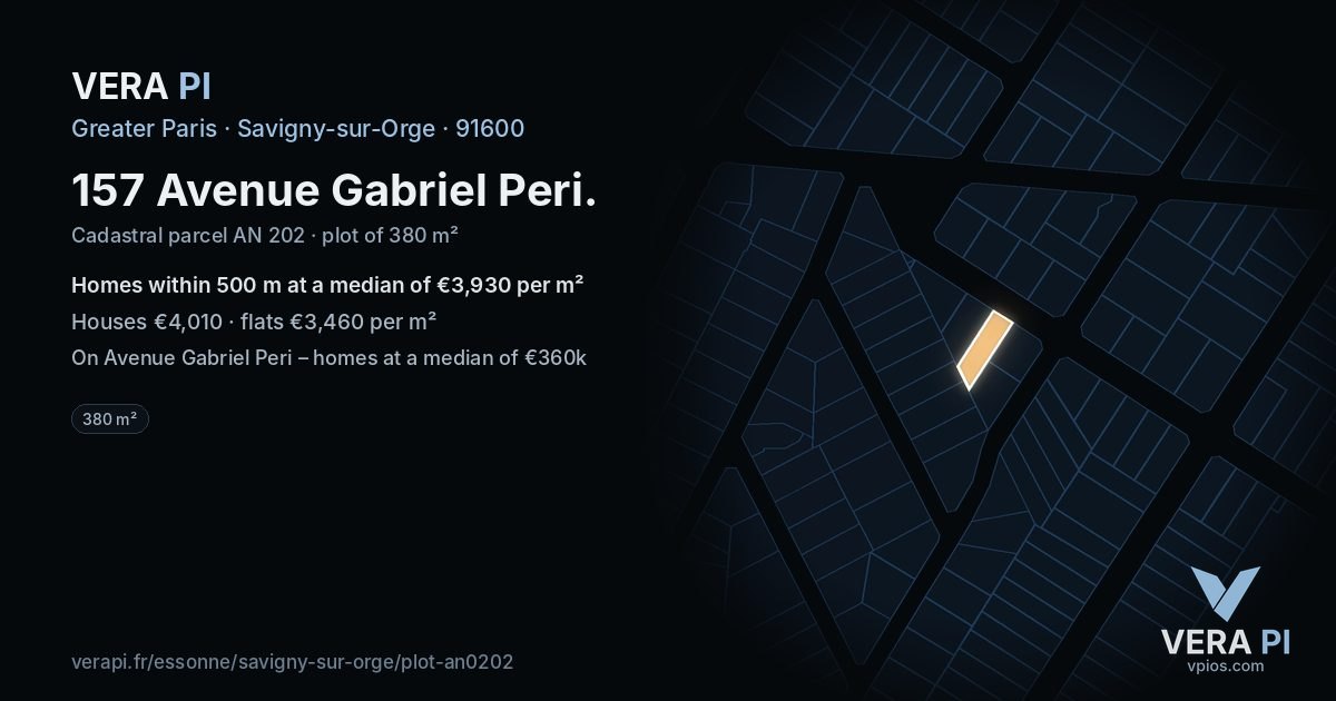 157 Avenue Gabriel Peri, Savigny-sur-Orge at night – the plot lit, the parcels around coloured by the prices near them