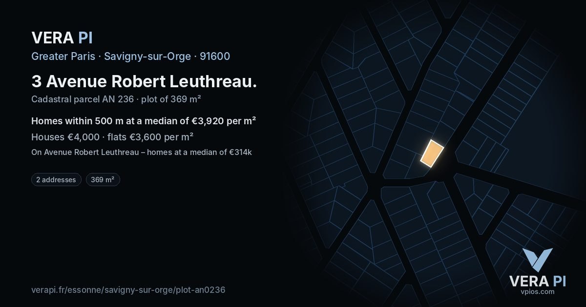 3 Avenue Robert Leuthreau, Savigny-sur-Orge at night – the plot lit, the parcels around coloured by the prices near them