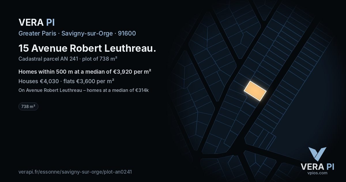 15 Avenue Robert Leuthreau, Savigny-sur-Orge at night – the plot lit, the parcels around coloured by the prices near them