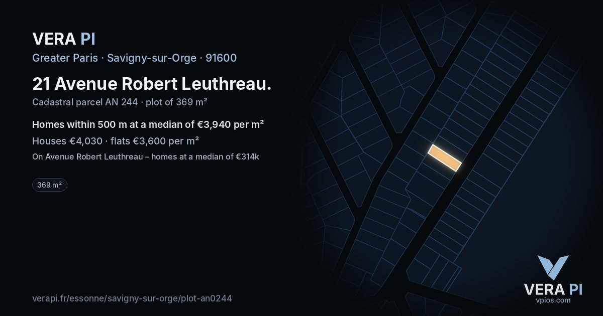 21 Avenue Robert Leuthreau, Savigny-sur-Orge at night – the plot lit, the parcels around coloured by the prices near them