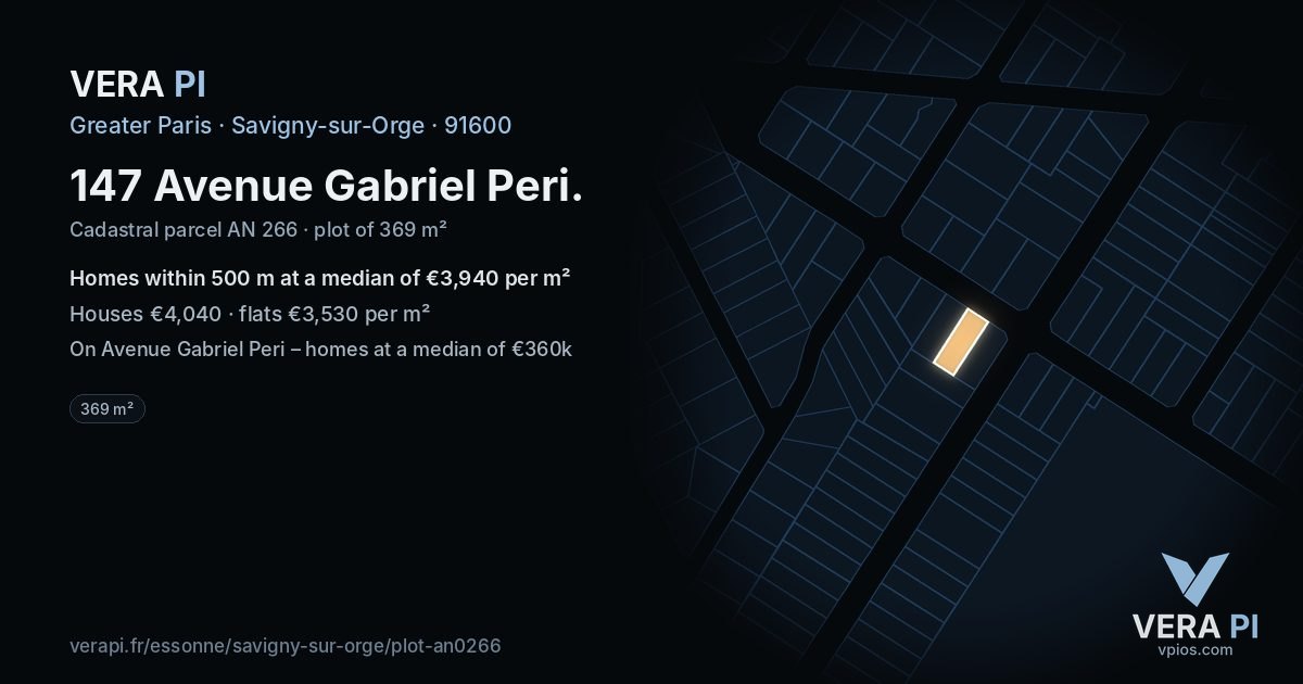147 Avenue Gabriel Peri, Savigny-sur-Orge at night – the plot lit, the parcels around coloured by the prices near them