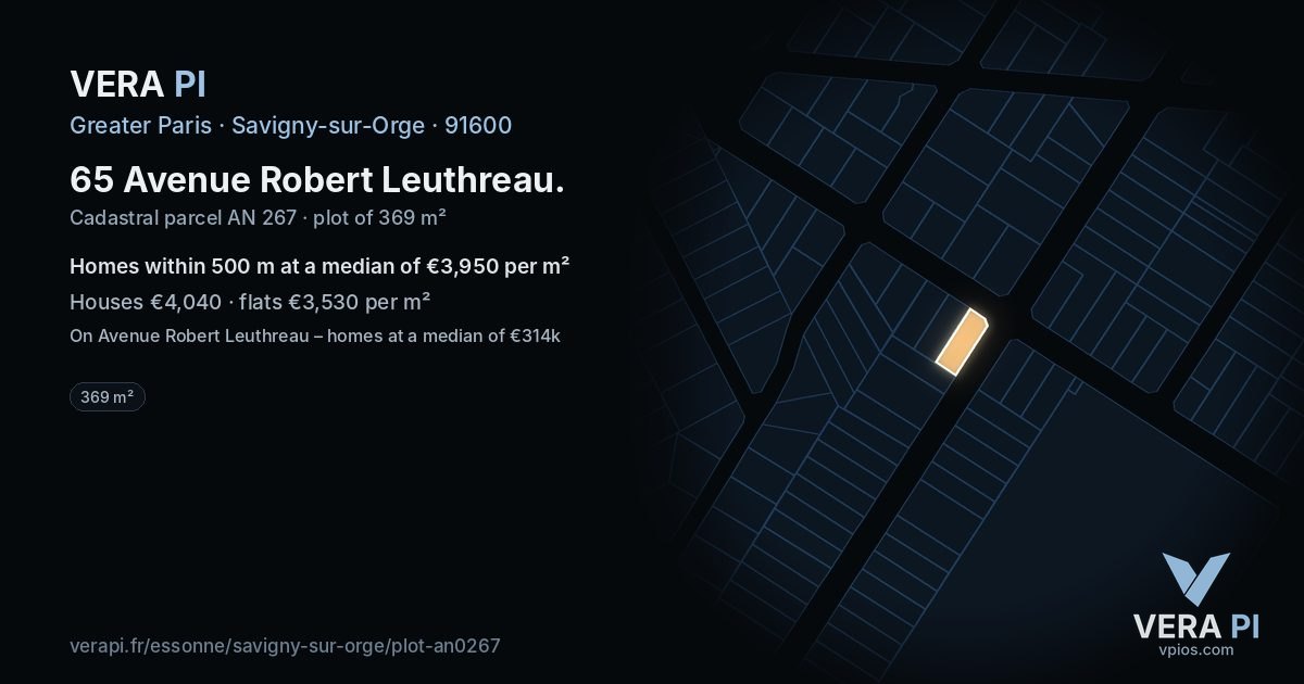 65 Avenue Robert Leuthreau, Savigny-sur-Orge at night – the plot lit, the parcels around coloured by the prices near them