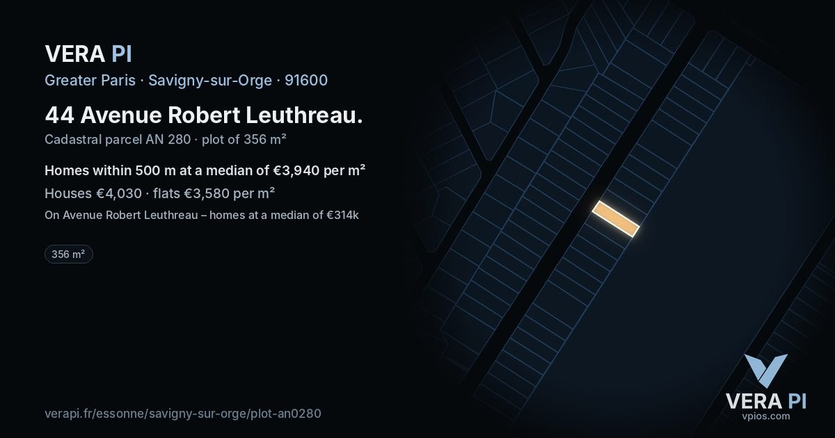 44 Avenue Robert Leuthreau, Savigny-sur-Orge at night – the plot lit, the parcels around coloured by the prices near them