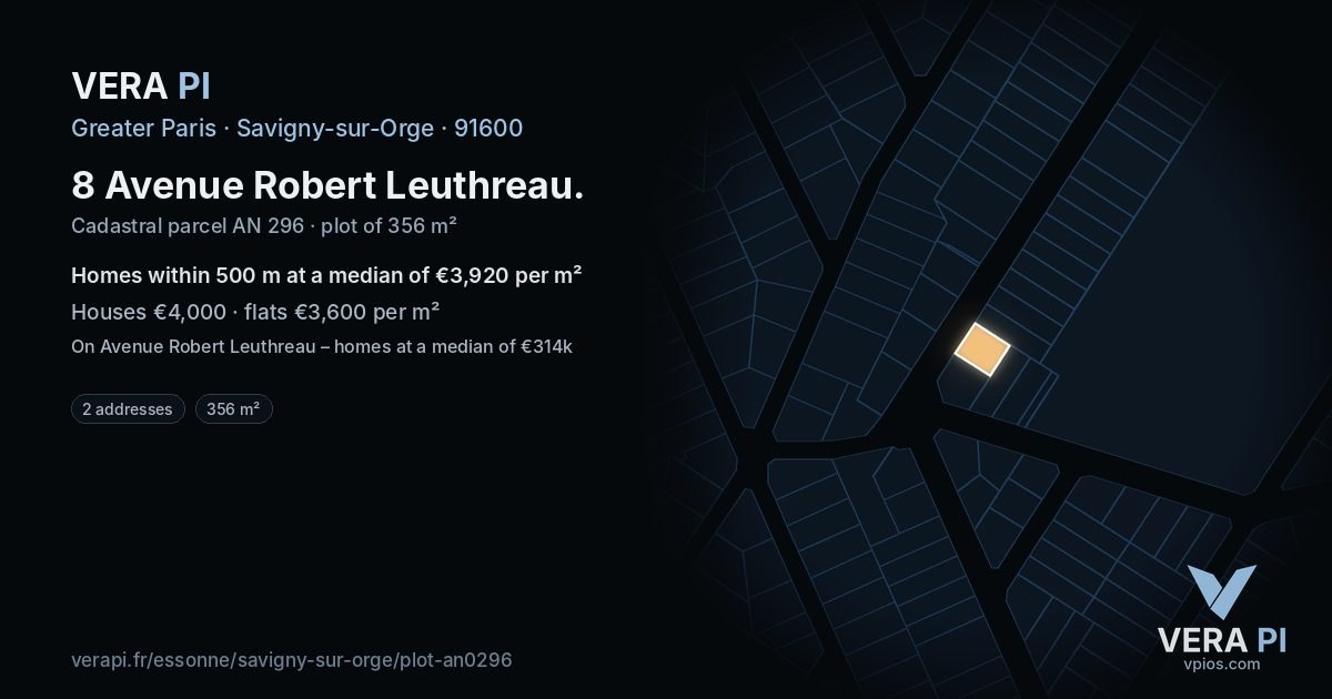 8 Avenue Robert Leuthreau, Savigny-sur-Orge at night – the plot lit, the parcels around coloured by the prices near them
