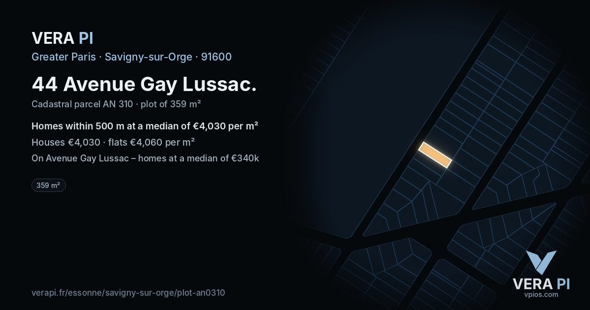 44 Avenue Gay Lussac, Savigny-sur-Orge at night – the plot lit, the parcels around coloured by the prices near them