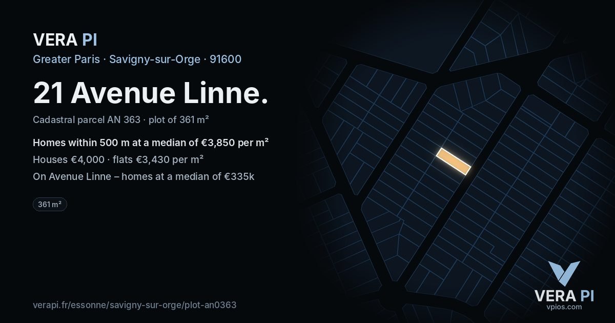 21 Avenue Linne, Savigny-sur-Orge at night – the plot lit, the parcels around coloured by the prices near them