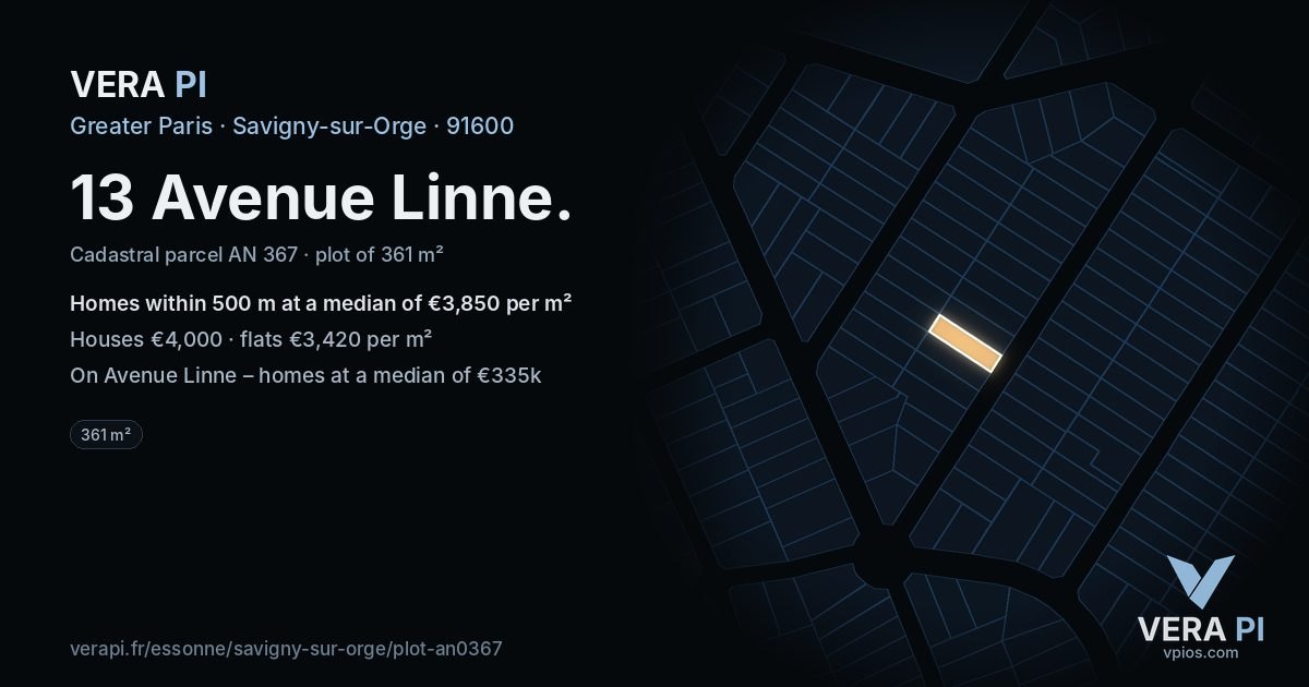 13 Avenue Linne, Savigny-sur-Orge at night – the plot lit, the parcels around coloured by the prices near them