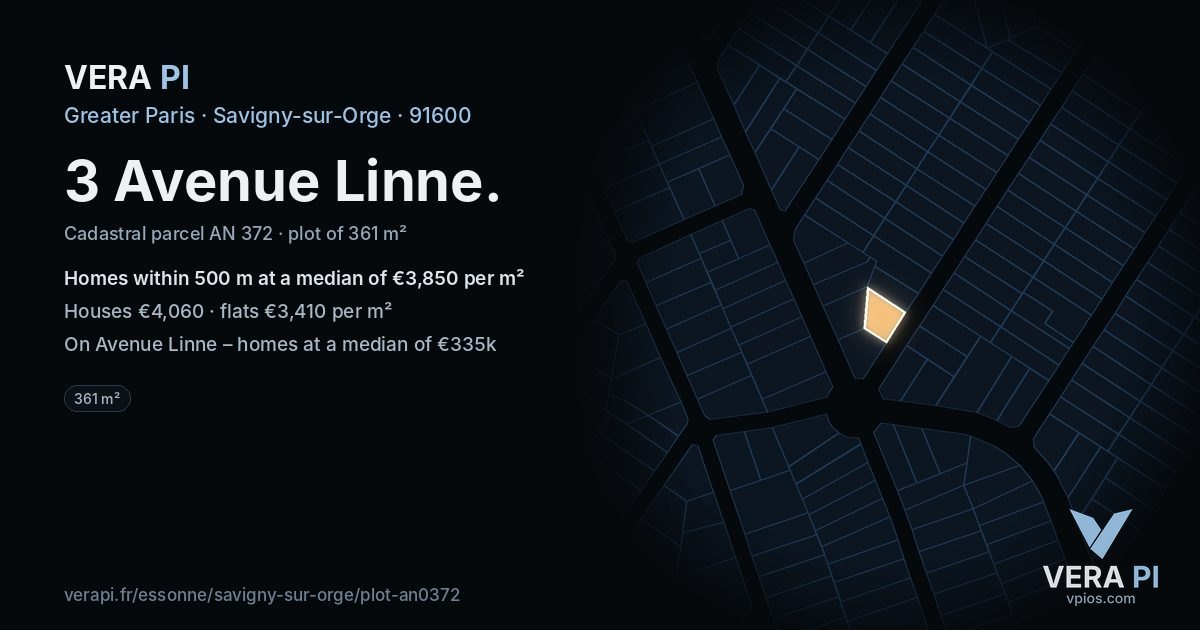 3 Avenue Linne, Savigny-sur-Orge at night – the plot lit, the parcels around coloured by the prices near them