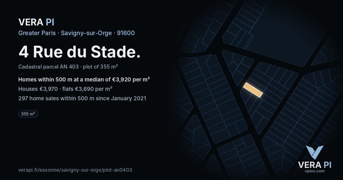 4 Rue du Stade, Savigny-sur-Orge at night – the plot lit, the parcels around coloured by the prices near them