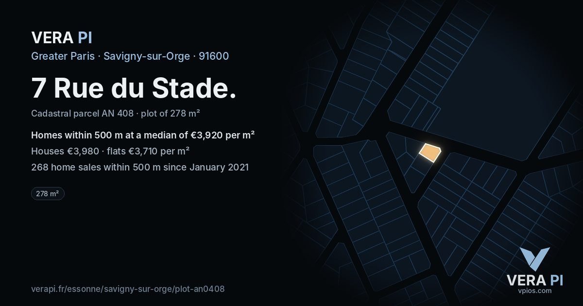 7 Rue du Stade, Savigny-sur-Orge at night – the plot lit, the parcels around coloured by the prices near them
