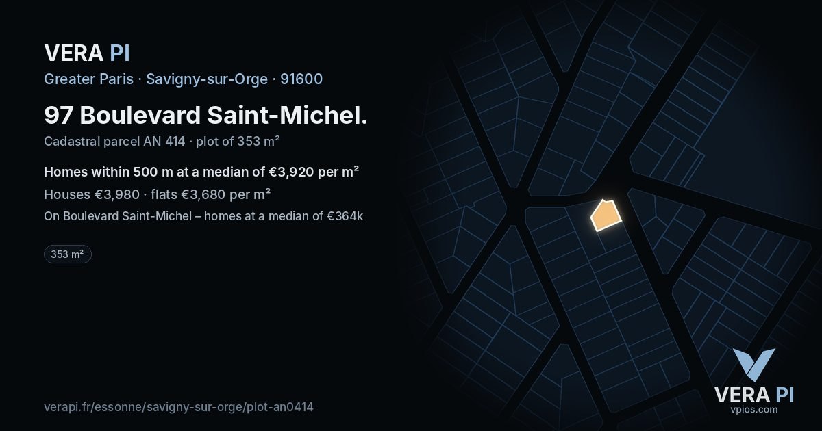 97 Boulevard Saint-Michel, Savigny-sur-Orge at night – the plot lit, the parcels around coloured by the prices near them