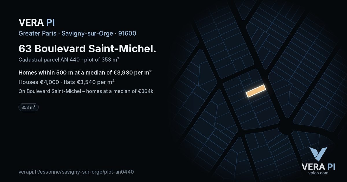 63 Boulevard Saint-Michel, Savigny-sur-Orge at night – the plot lit, the parcels around coloured by the prices near them