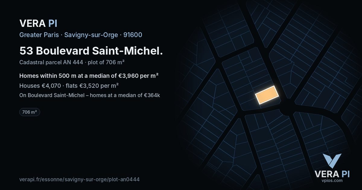 53 Boulevard Saint-Michel, Savigny-sur-Orge at night – the plot lit, the parcels around coloured by the prices near them