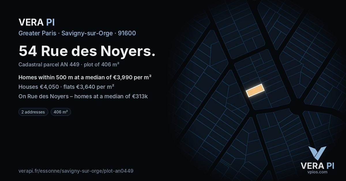 54 Rue des Noyers, Savigny-sur-Orge at night – the plot lit, the parcels around coloured by the prices near them