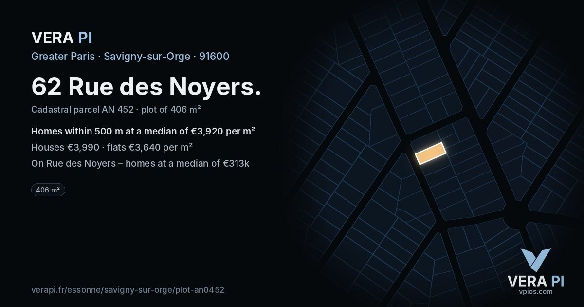 62 Rue des Noyers, Savigny-sur-Orge at night – the plot lit, the parcels around coloured by the prices near them