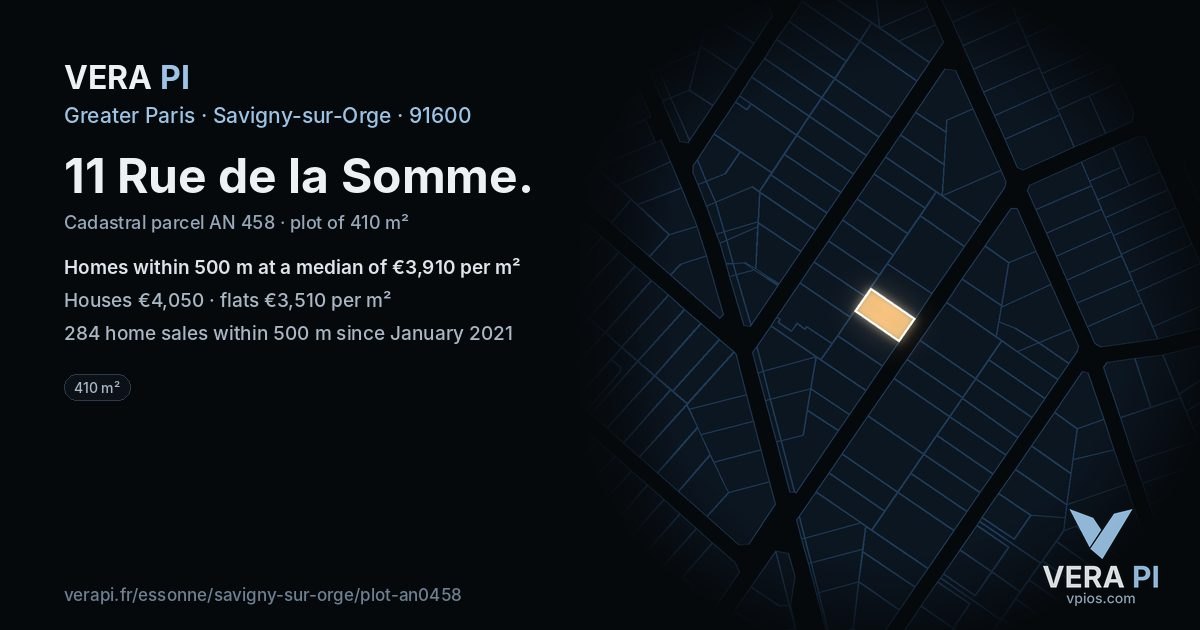 11 Rue de la Somme, Savigny-sur-Orge at night – the plot lit, the parcels around coloured by the prices near them