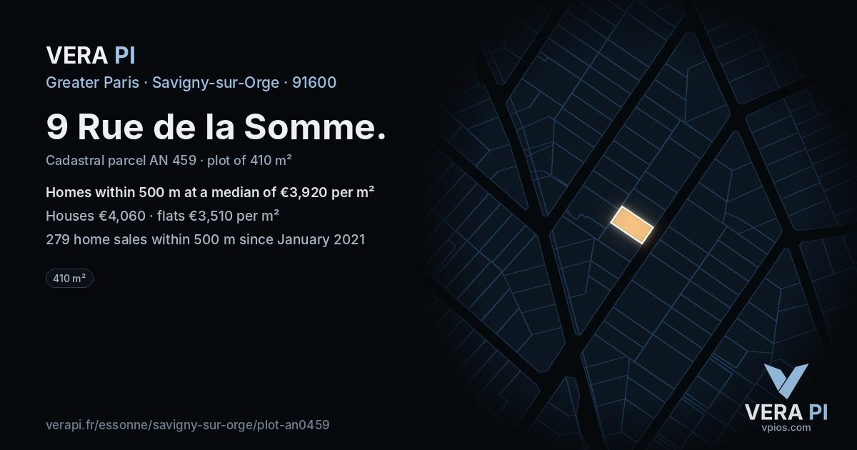 9 Rue de la Somme, Savigny-sur-Orge at night – the plot lit, the parcels around coloured by the prices near them