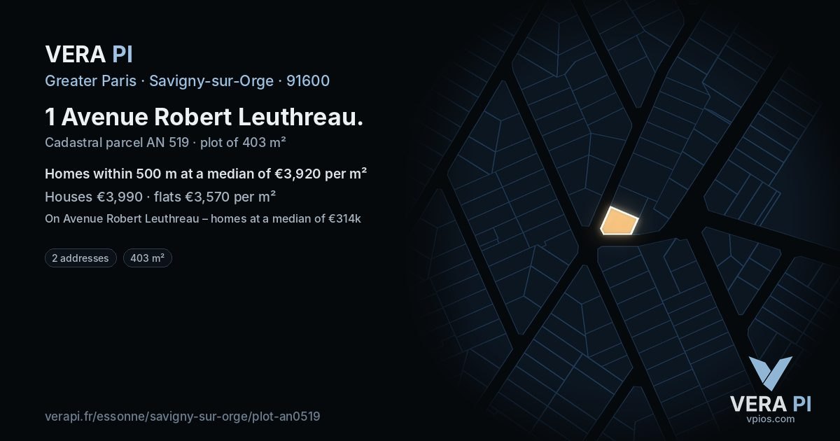 1 Avenue Robert Leuthreau, Savigny-sur-Orge at night – the plot lit, the parcels around coloured by the prices near them
