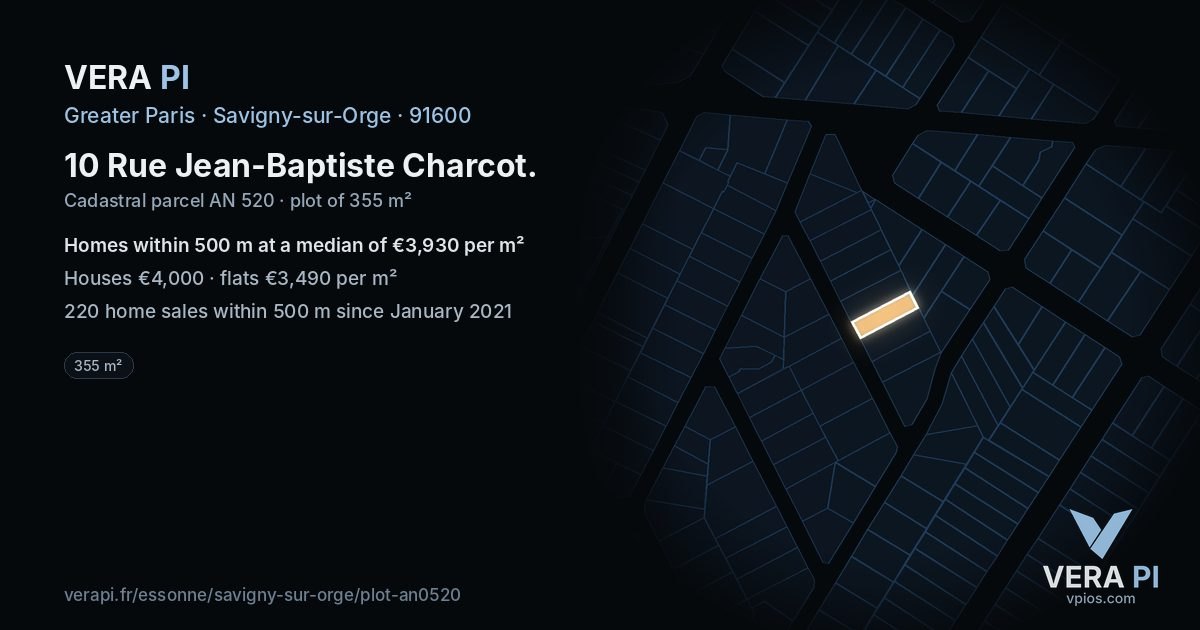 10 Rue Jean-Baptiste Charcot, Savigny-sur-Orge at night – the plot lit, the parcels around coloured by the prices near them