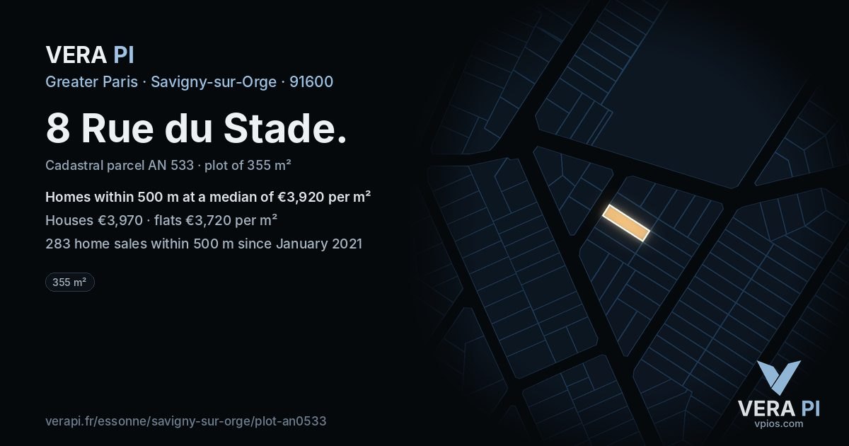 8 Rue du Stade, Savigny-sur-Orge at night – the plot lit, the parcels around coloured by the prices near them