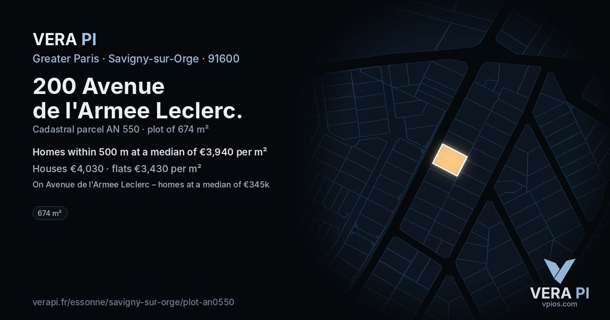 200 Avenue de l'Armee Leclerc, Savigny-sur-Orge at night – the plot lit, the parcels around coloured by the prices near them