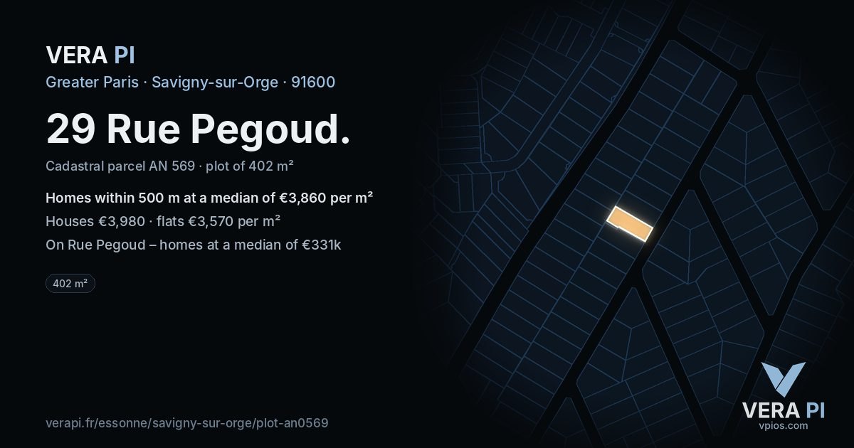 29 Rue Pegoud, Savigny-sur-Orge at night – the plot lit, the parcels around coloured by the prices near them
