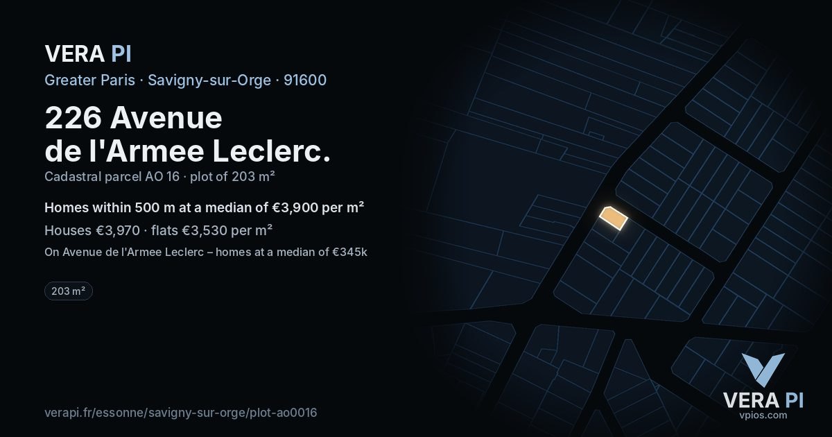 226 Avenue de l'Armee Leclerc, Savigny-sur-Orge at night – the plot lit, the parcels around coloured by the prices near them