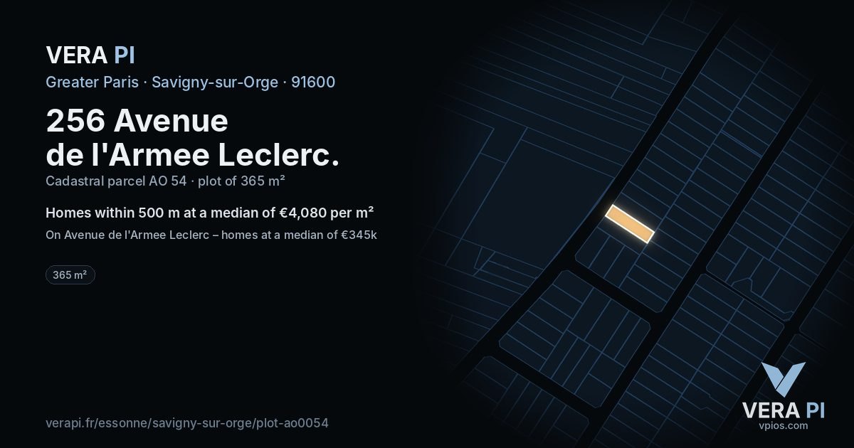 256 Avenue de l'Armee Leclerc, Savigny-sur-Orge at night – the plot lit, the parcels around coloured by the prices near them