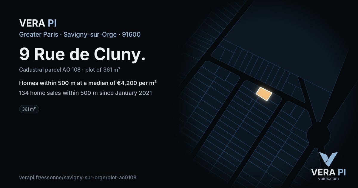 9 Rue de Cluny, Savigny-sur-Orge at night – the plot lit, the parcels around coloured by the prices near them